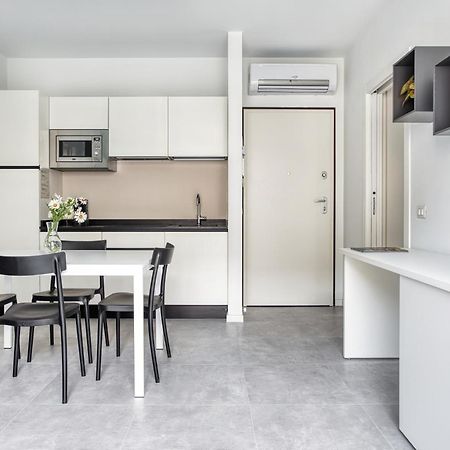 Sleek City Abode In Maciachini מילאנו מראה חיצוני תמונה